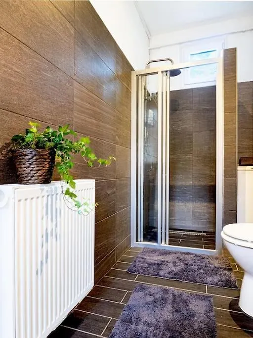 Peace In Downtown Apartment Budapest